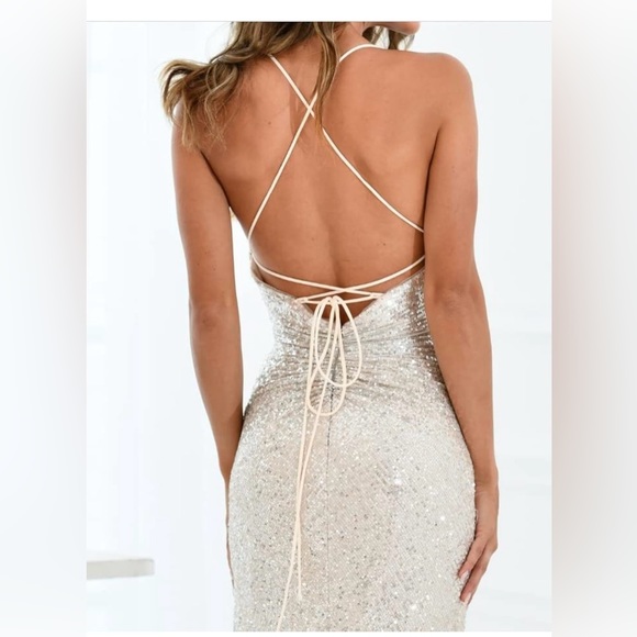 NEW Beautiful red dress never worn tags are still on - Picture 5 of 5